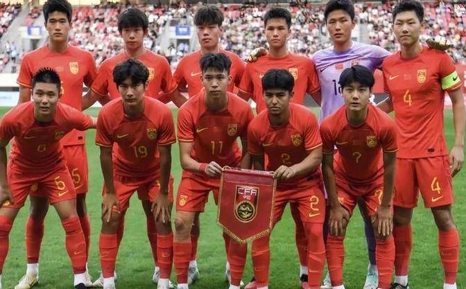 申花战申鑫：主场决胜，团结一心拼尽全力