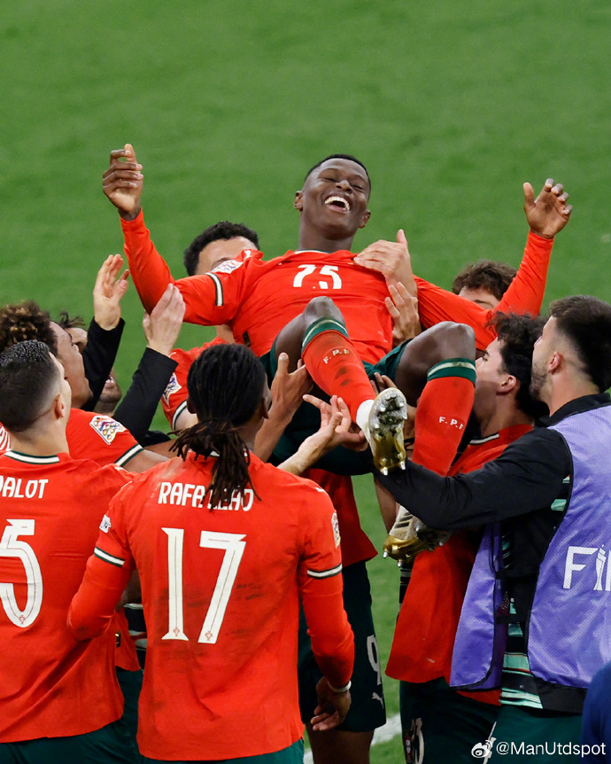 欧国联比赛：球员身体素质展现，攻防有力