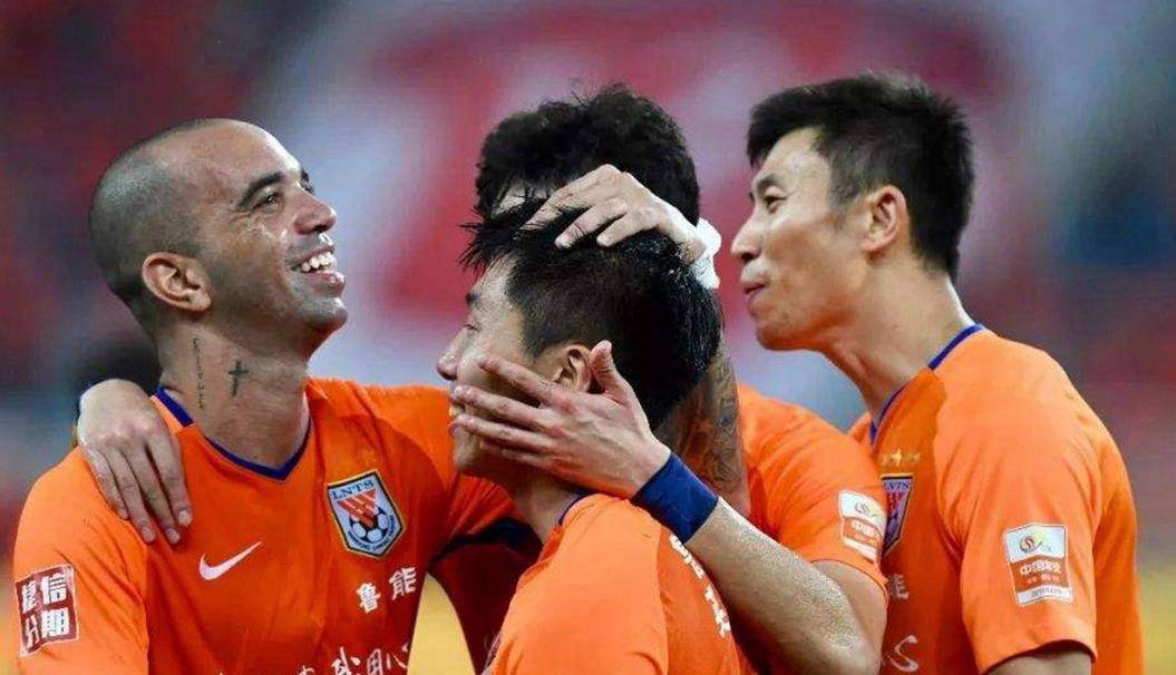 球员状态神勇,球迷期待表现出色比赛 球员状态神勇,球迷期待表现出色比赛