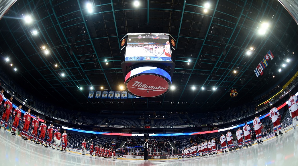 捷克挑战希腊，谁将在比赛中占据主动？