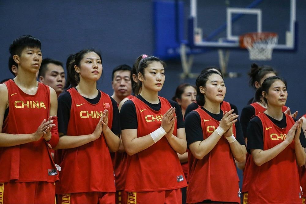 上海女篮团队合拍不畅,CBA球队应改进团队意识 上海女篮团队合拍不畅,CBA球队应改进团队意识